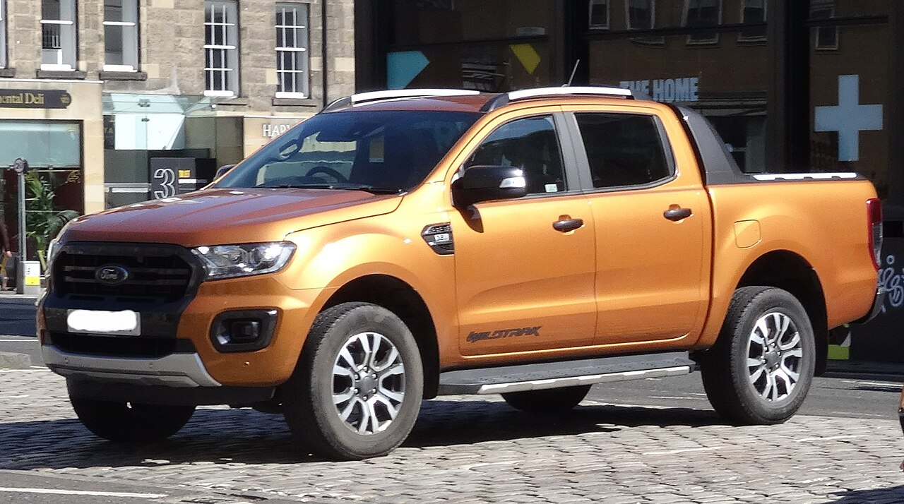 Ford ranger XLT 2017 negra